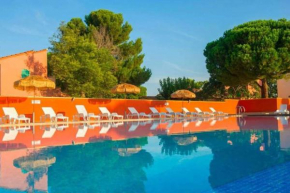 Charmante Maisonnette, Piscine, Jardin, Parking